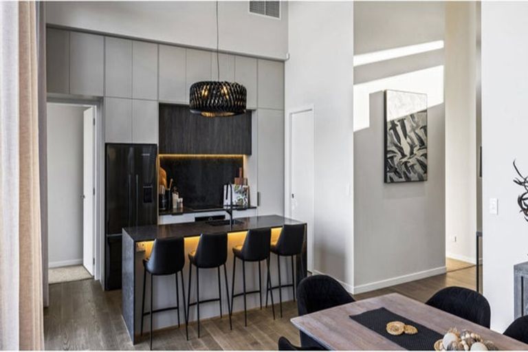 Photo of property in 13 Awatea Drive, Whitianga, 3510