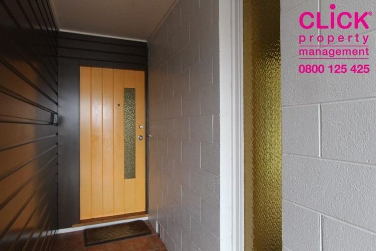 Photo of property in 34 Glendevon Place, Vauxhall, Dunedin, 9013