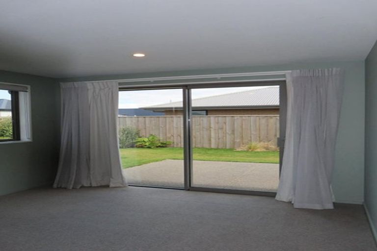 Photo of property in 7 Stackwood Avenue, Woodend, 7610