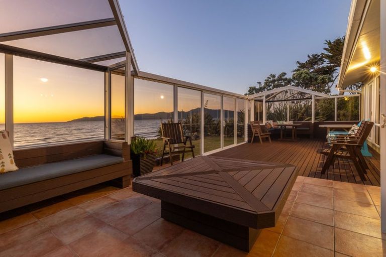 Photo of property in 24 Newry Road, Raumati Beach, Paraparaumu, 5032