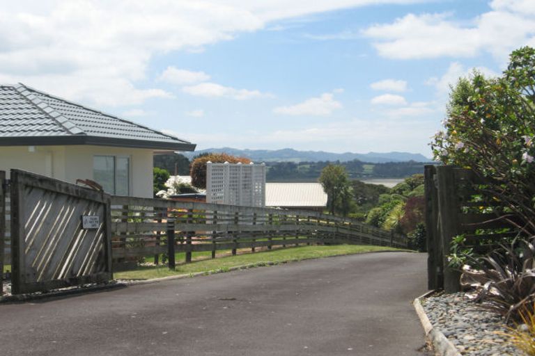 Photo of property in 155 Tanners Point Road, Tanners Point, Katikati, 3177