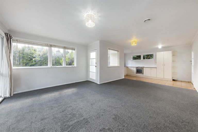 Photo of property in 40 Cosgrave Road, Papakura, 2110