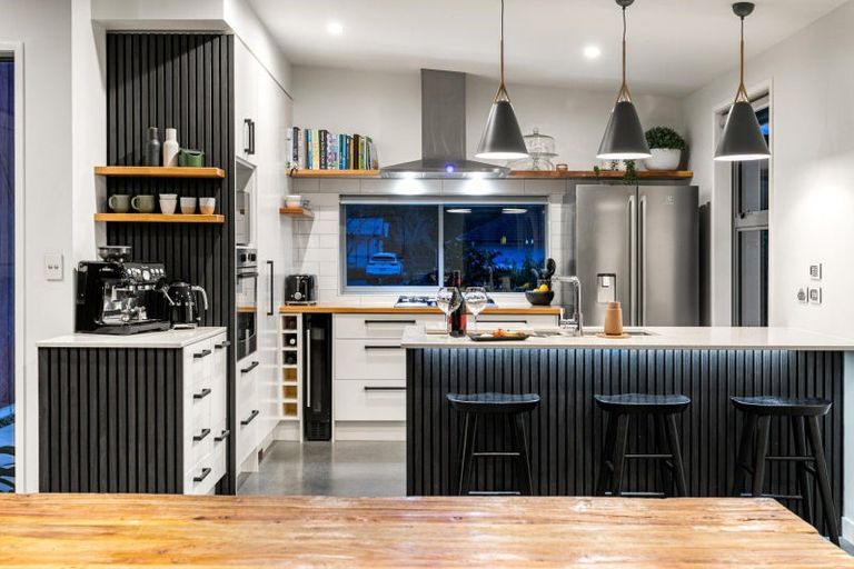 Photo of property in 261 Lakes Boulevard, Pyes Pa, Tauranga, 3112