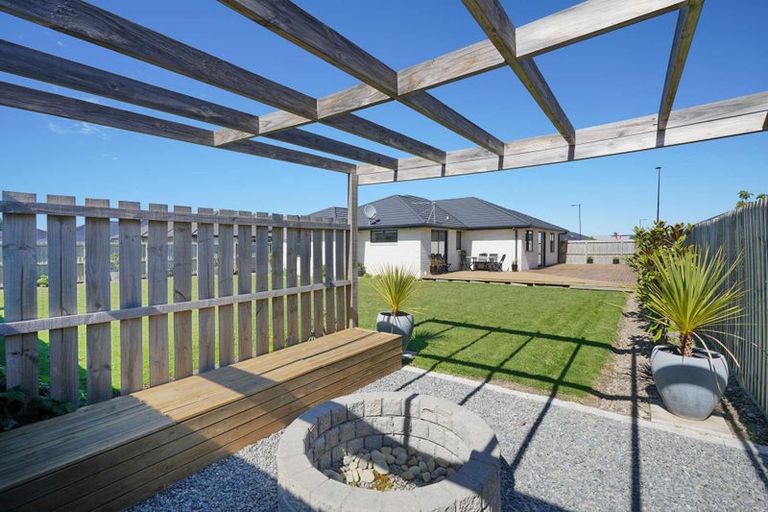 Photo of property in 660 East Maddisons Road, Rolleston, 7614