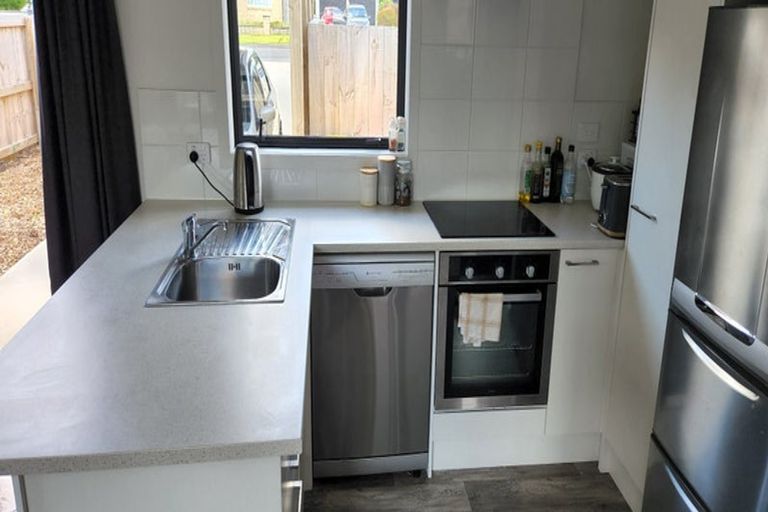 Photo of property in 16 Verel Street, Fairfield, Hamilton, 3214