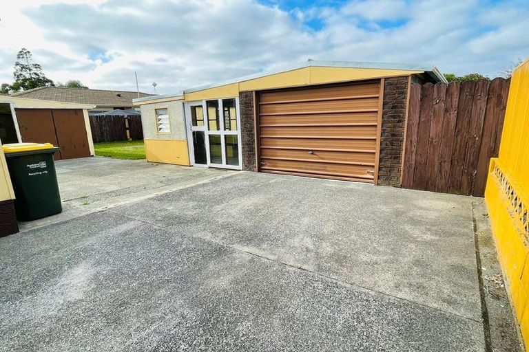 Photo of property in 27 Fernaig Street, Papakura, 2110