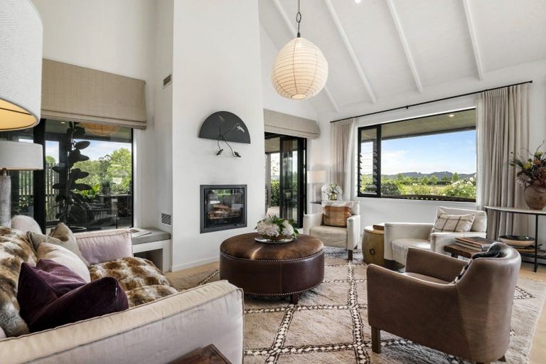 Photo of property in 162 Monument Road, Clevedon, Papakura, 2582