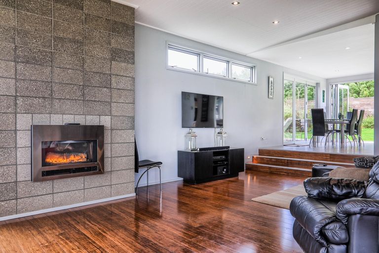 Photo of property in 10 Poets Corner Road, Waihi, 3681