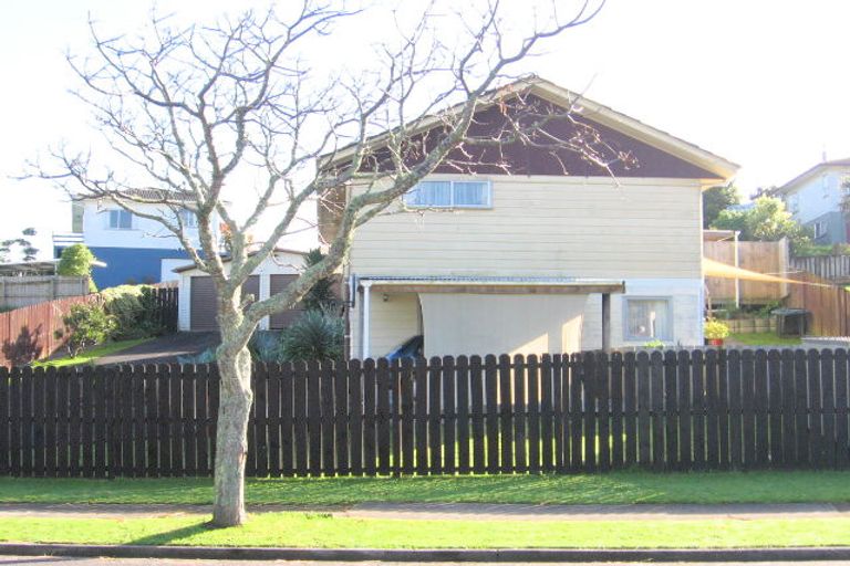 Photo of property in 20 Aronia Way, Goodwood Heights, Auckland, 2105