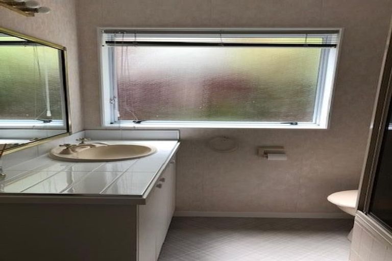 Photo of property in 1/36 Nihill Crescent, Mission Bay, Auckland, 1071