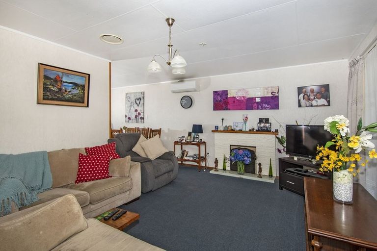 Photo of property in 30 Clark Street, Hikurangi, 0114