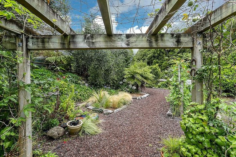 Photo of property in 396 Tukapa Street, Hurdon, New Plymouth, 4310