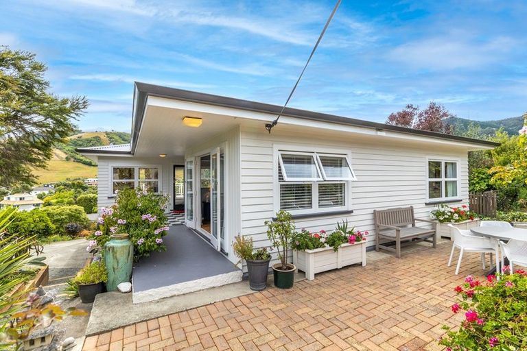 Photo of property in 45 Tui Glen Road, Atawhai, Nelson, 7010