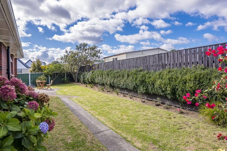 Photo of property in 26 Anthony Grove, Paraparaumu Beach, Paraparaumu, 5032