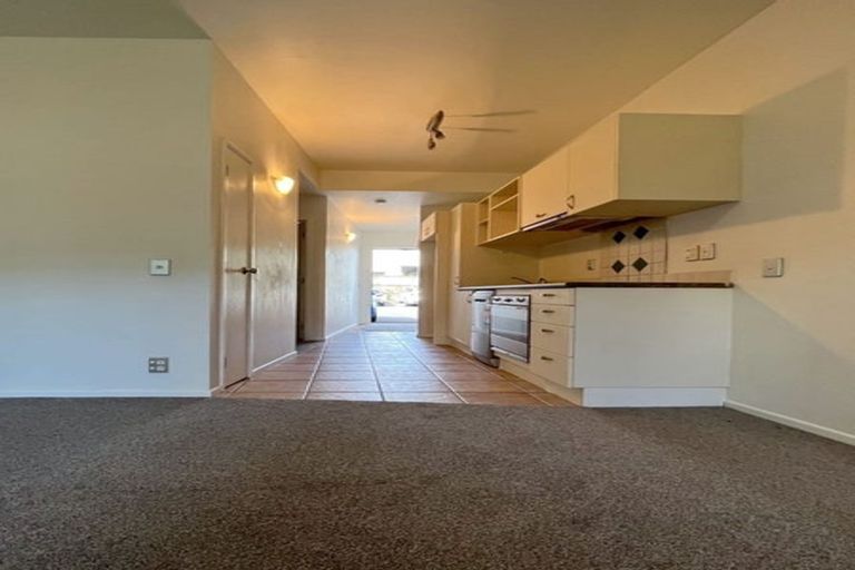 Photo of property in The Grange, 87/92 Bush Road, Albany, Auckland, 0632