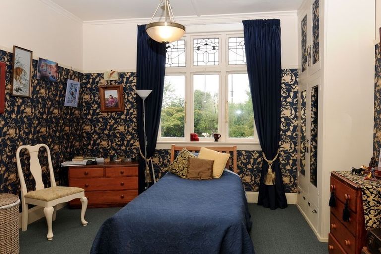 Photo of property in 1 Parsonage Road, Waimate, 7924