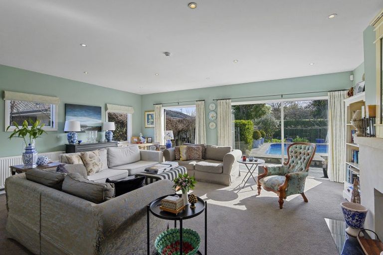 Photo of property in 63 Glandovey Road, Fendalton, Christchurch, 8052