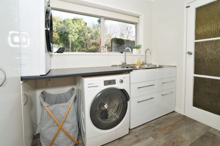 Photo of property in 60 Acacia Crescent, Glenview, Hamilton, 3206