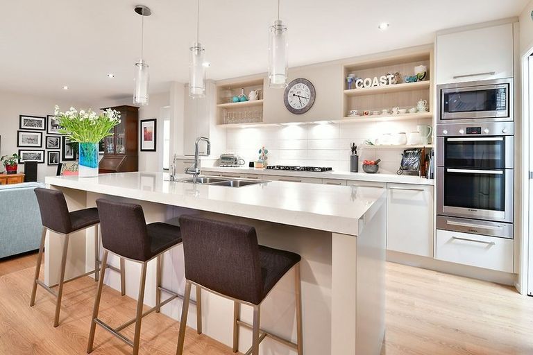 Photo of property in 11/24 Ferry Road, Wade Heads, Whangaparaoa, 0932