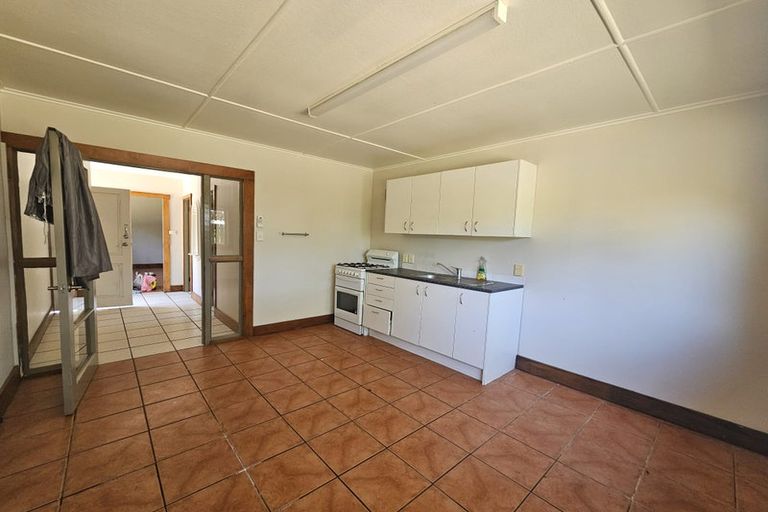 Photo of property in 100 Puriri Street, Gonville, Wanganui, 4501