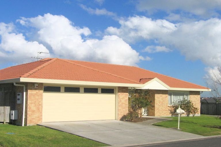 Photo of property in 5 Amylynn Place, East Tamaki, Auckland, 2016