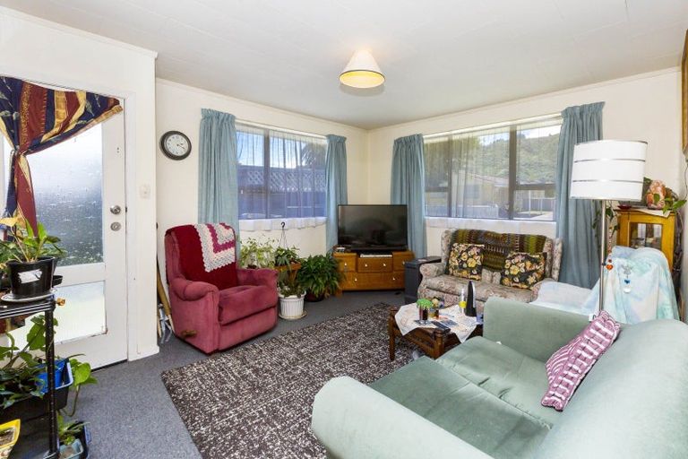 Photo of property in 1/14 Clouston Park Road, Ebdentown, Upper Hutt, 5018