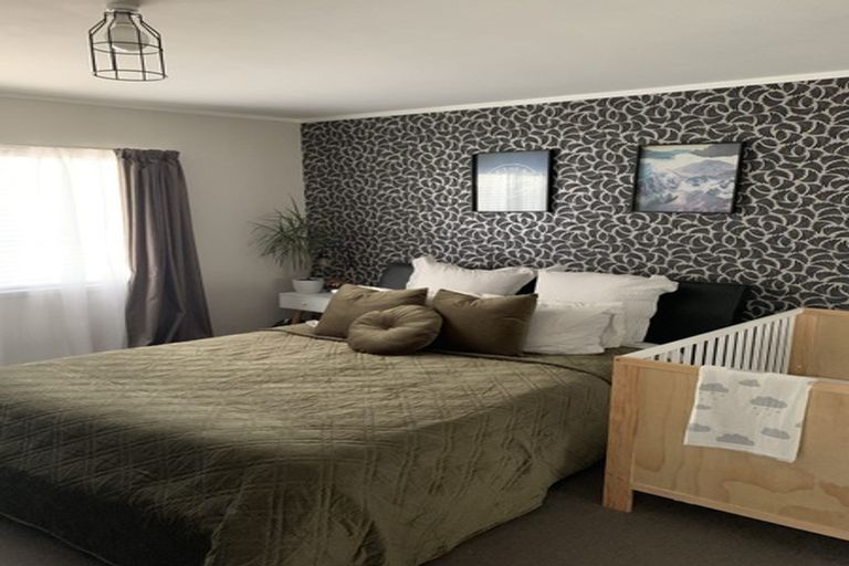 Photo of property in 2/14 Finchley Road, Torbay, Auckland, 0630