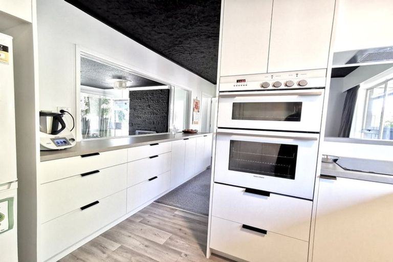 Photo of property in 12 Hornsby Street, Bishopdale, Christchurch, 8053