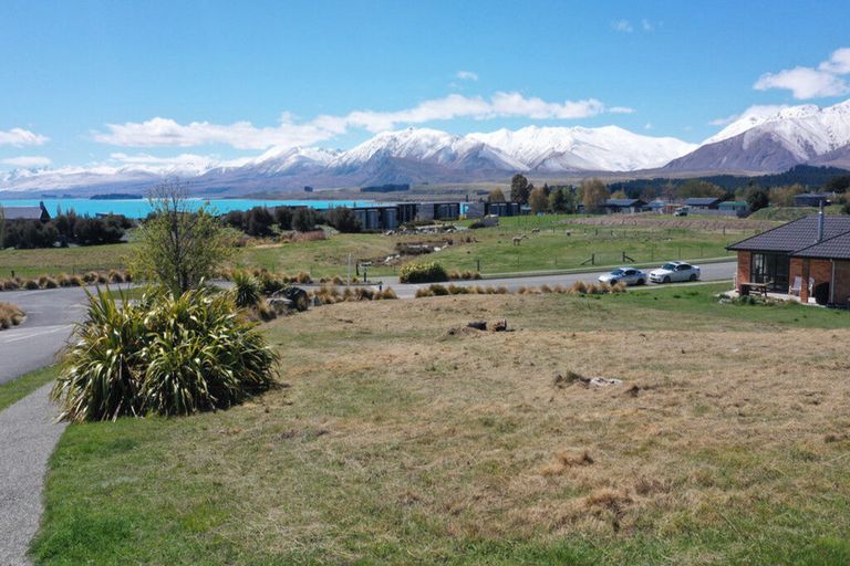 Photo of property in 35 D'archiac Drive, Lake Tekapo, 7999