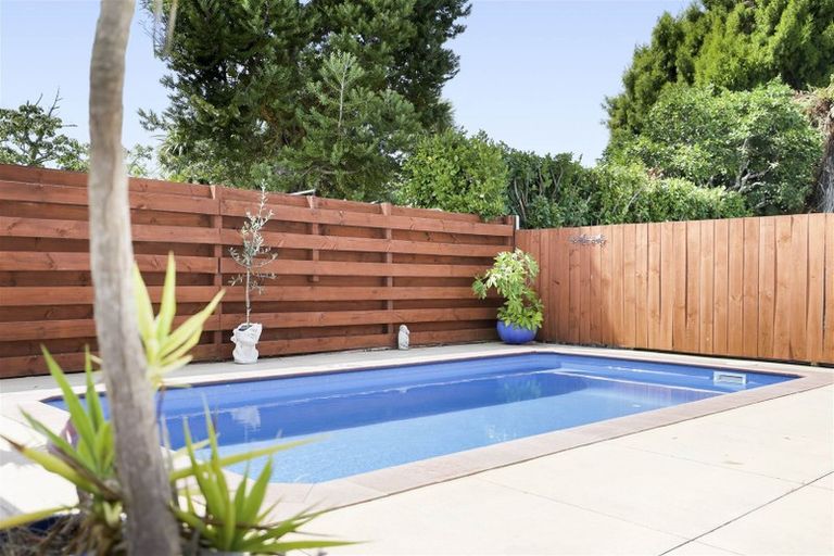 Photo of property in 93 Te Aroha Street, Hamilton East, Hamilton, 3216