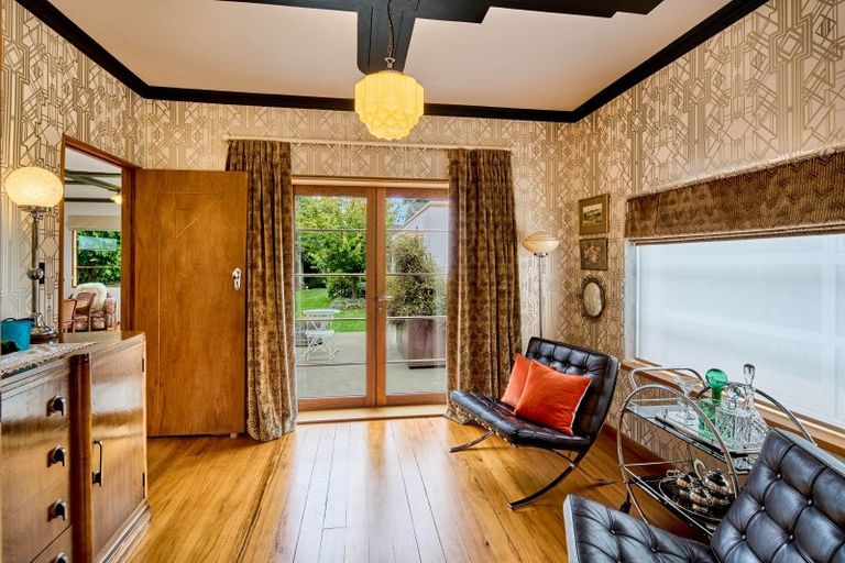 Photo of property in 14 Marina Grove, Hutt Central, Lower Hutt, 5010