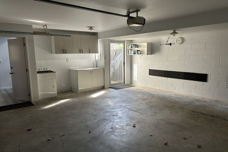 Photo of property in 26 Whiteleigh Avenue, Addington, Christchurch, 8024