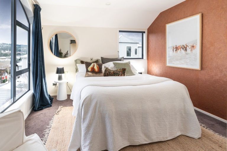 Photo of property in 5/96 Austin Street, Mount Victoria, Wellington, 6011