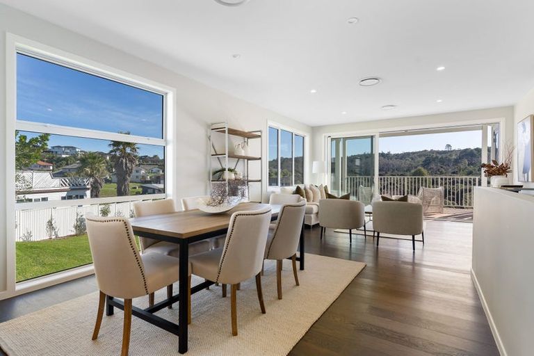 Photo of property in 204 Landmark Terrace, Orewa, 0931