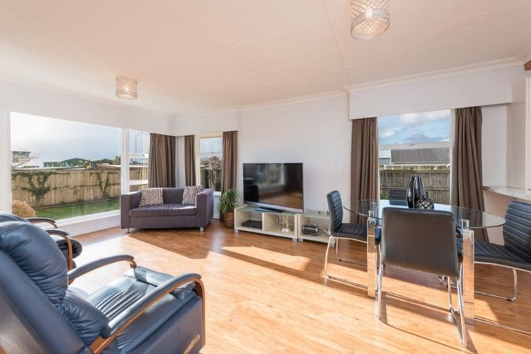 Photo of property in 1 The Drive, Richmond, 7020