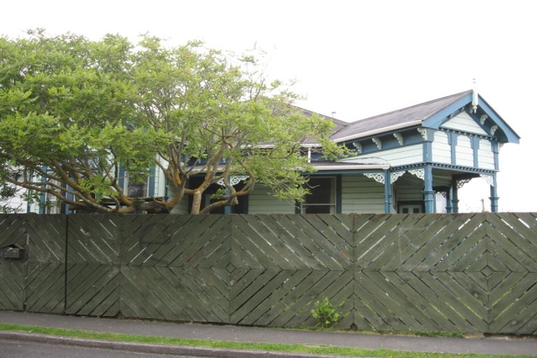 Photo of property in 92 Niblett Street, Whanganui, 4500