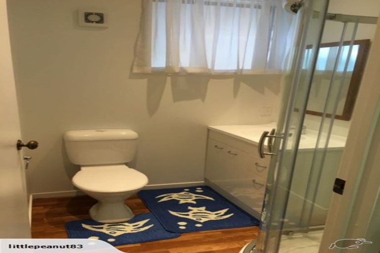 Photo of property in 72 Kurnell Drive, Botany Downs, Auckland, 2010