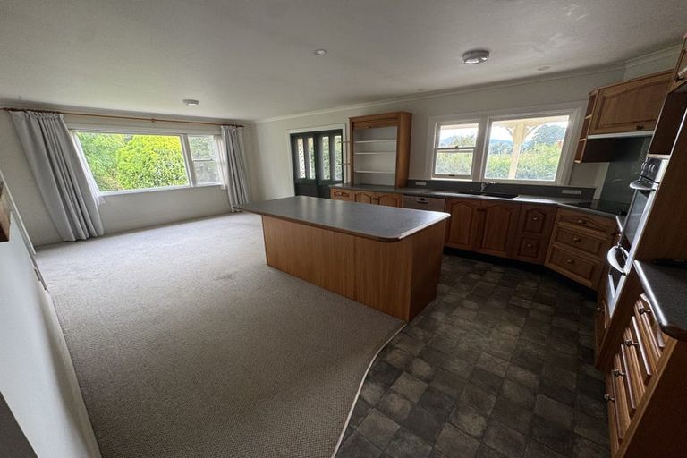 Photo of property in 220 Woodside Road, Woodside, Greytown, 5794