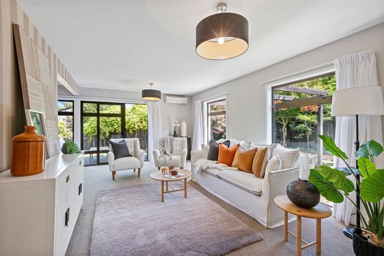 Photo of property in 3a Chatswood Place, Bishopdale, Christchurch, 8051