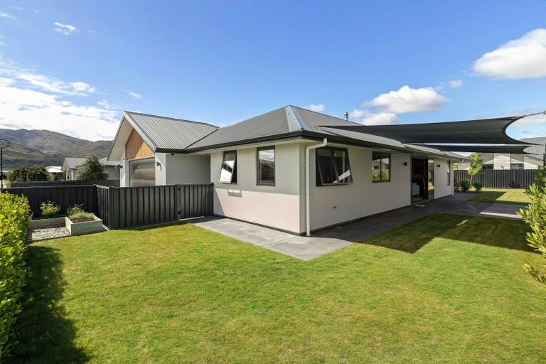 Photo of property in 25 Olds Crescent, Cromwell, 9310