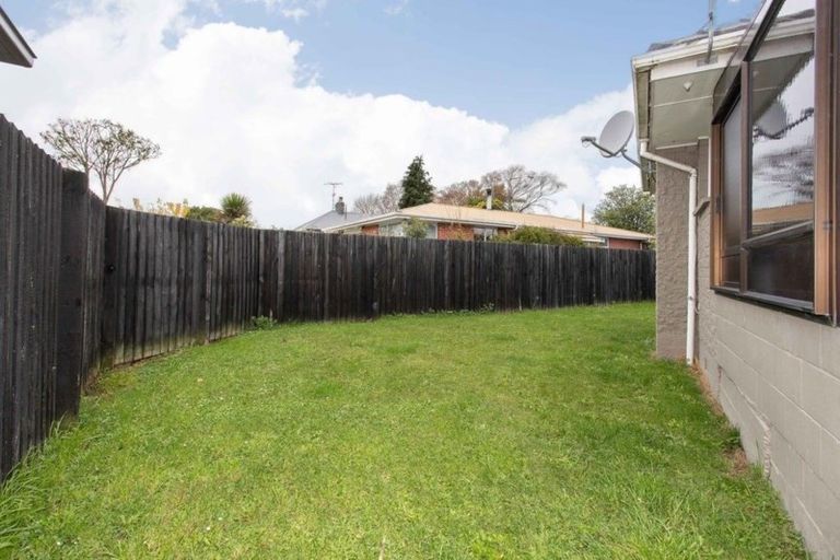 Photo of property in 157 Wainoni Road, Avondale, Christchurch, 8061