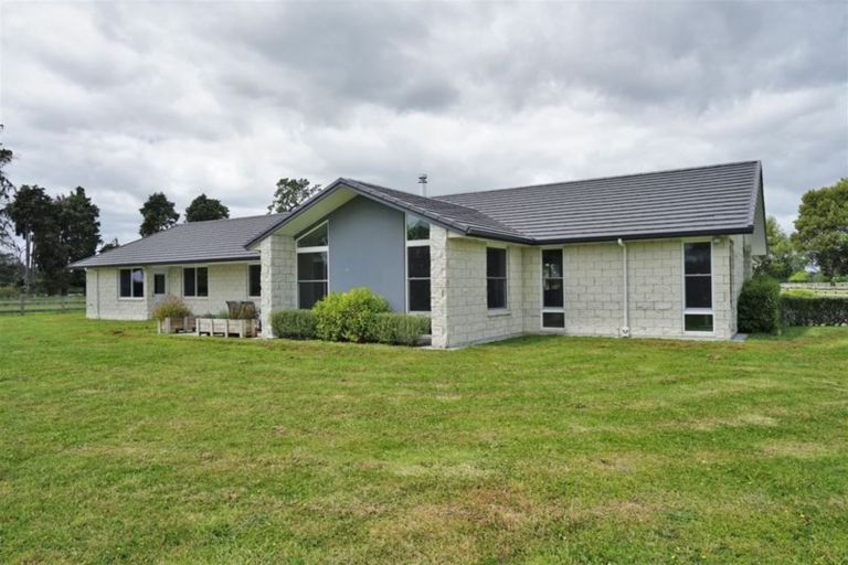 Photo of property in 19b Lissette Road, Newstead, Hamilton, 3286