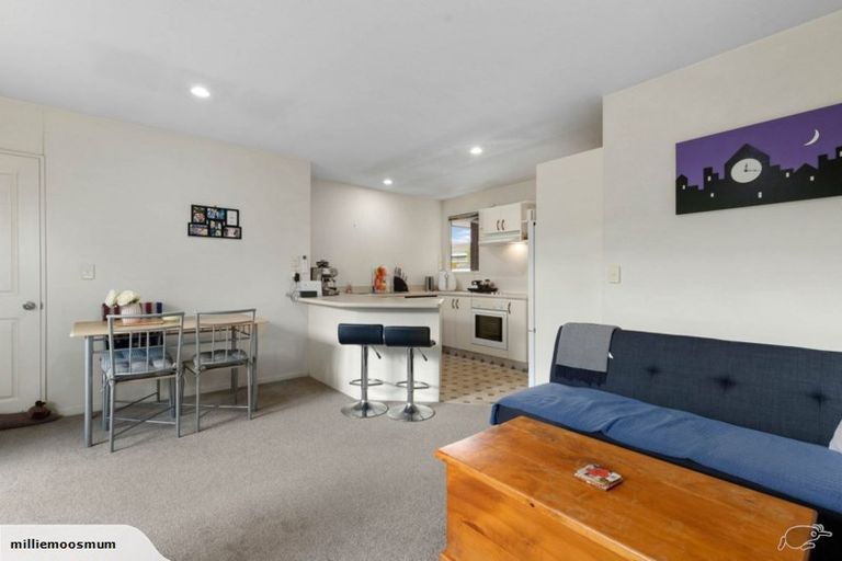Photo of property in 17e Division Street, Riccarton, Christchurch, 8041