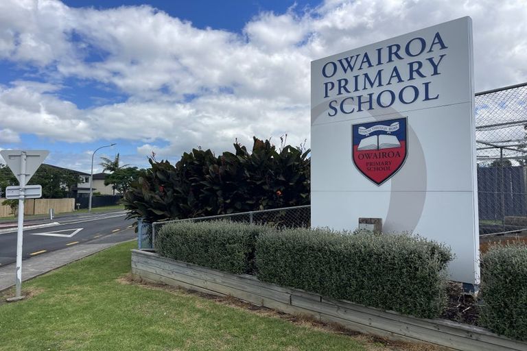 Photo of property in 118a Wellington Street, Howick, Auckland, 2014