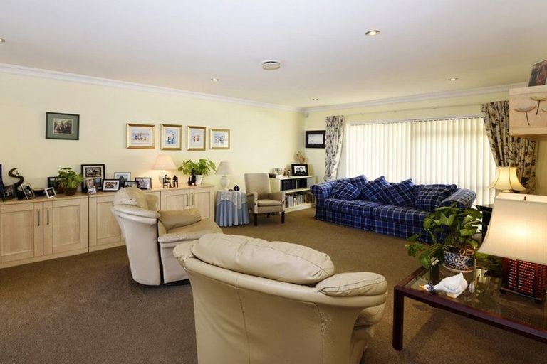 Photo of property in 18 Springlea Heights, Atawhai, Nelson, 7010