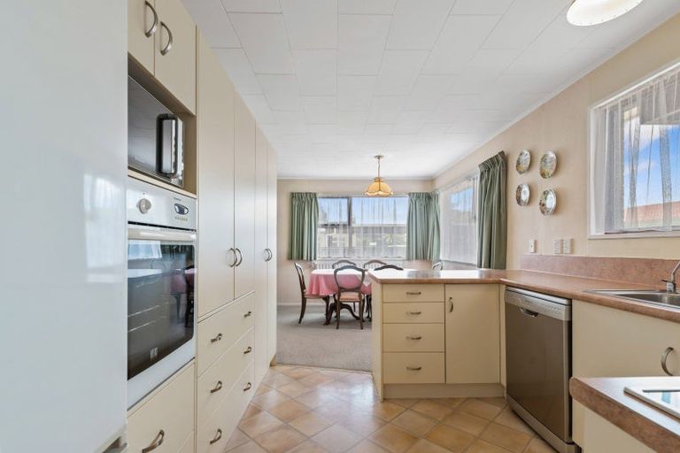 Photo of property in 1/50 Robertson Street, Glenholme, Rotorua, 3010