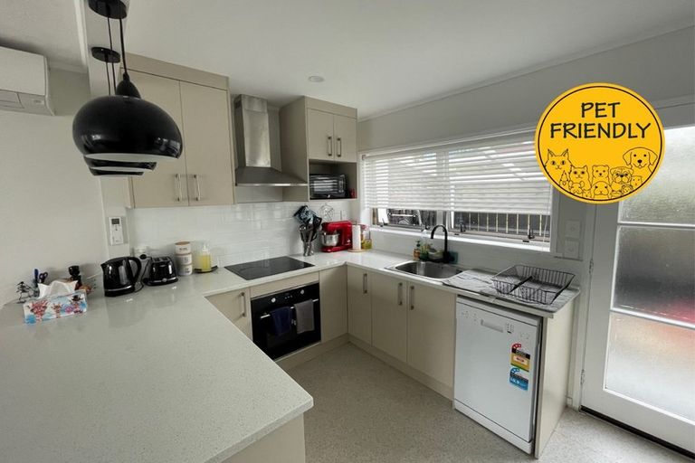 Photo of property in 2/78 Alfriston Road, Manurewa East, Auckland, 2102