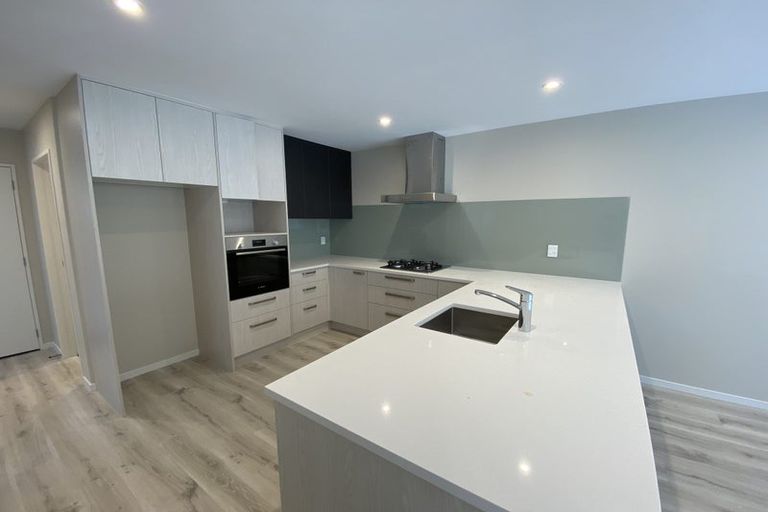 Photo of property in 8 Tagish Way, Orewa, 0931