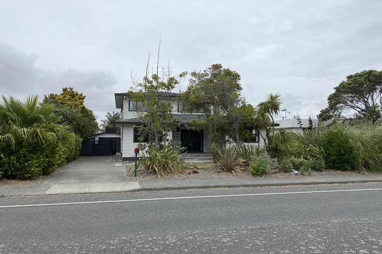 Photo of property in 280 Clifton Road, Te Awanga, 4102
