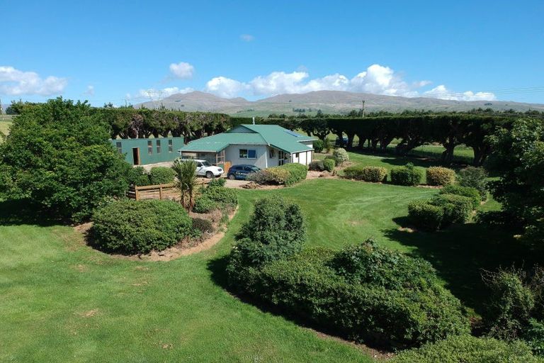 Photo of property in 1331 Livingstone-duntroon Road, Livingstone, Oamaru, 9491